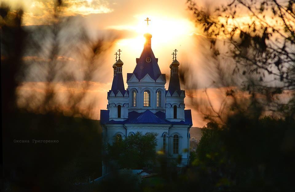 Гостевой дом SunRise Каменец-Подольский Экстерьер фото